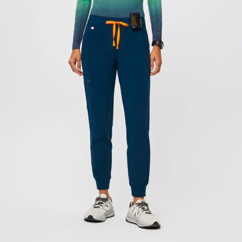 Figs Zamora scrub joggers deep reef medium petite